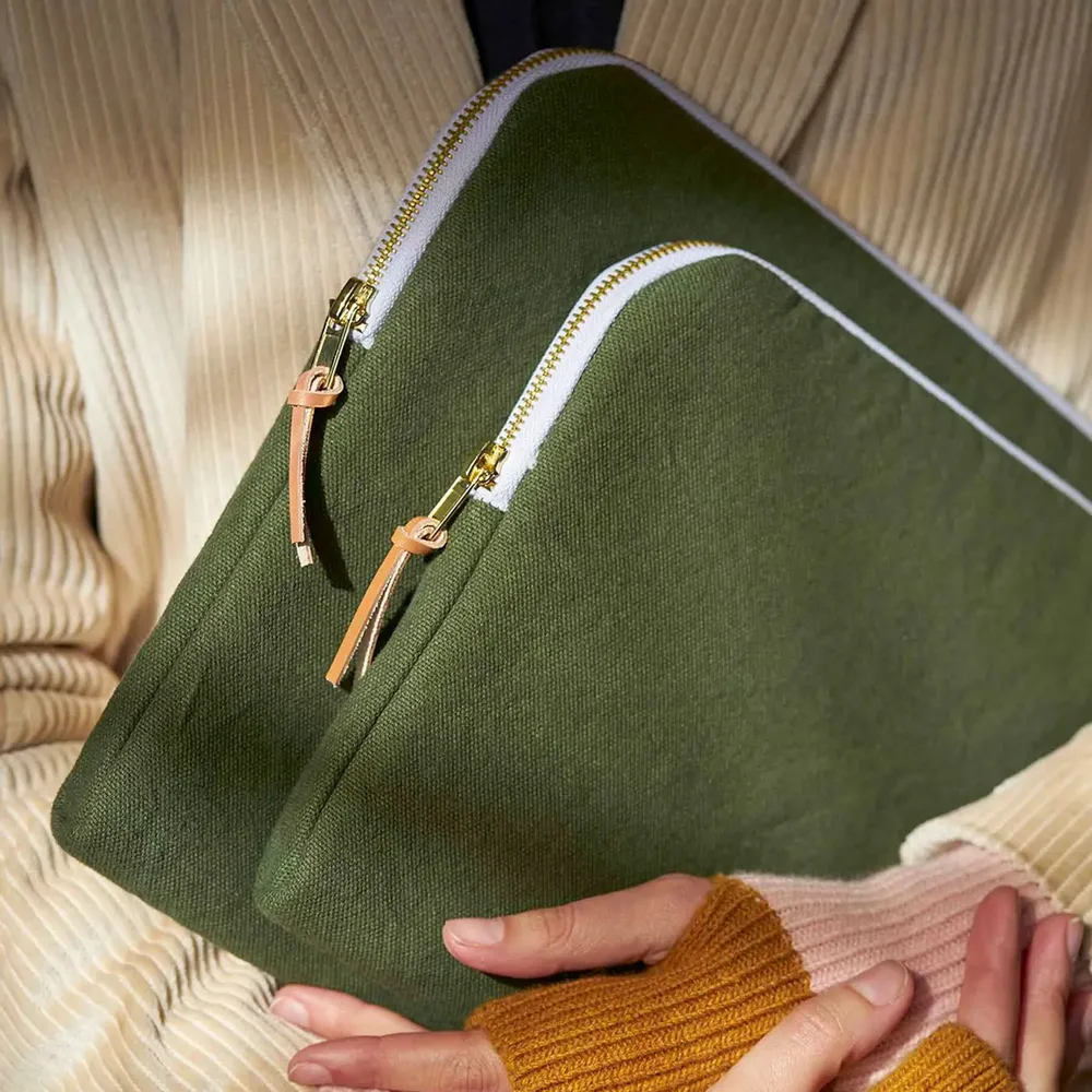 Pochettes - Housse ordinateur Iona Kale 15-16"" - LA CERISE SUR LE GATEAU