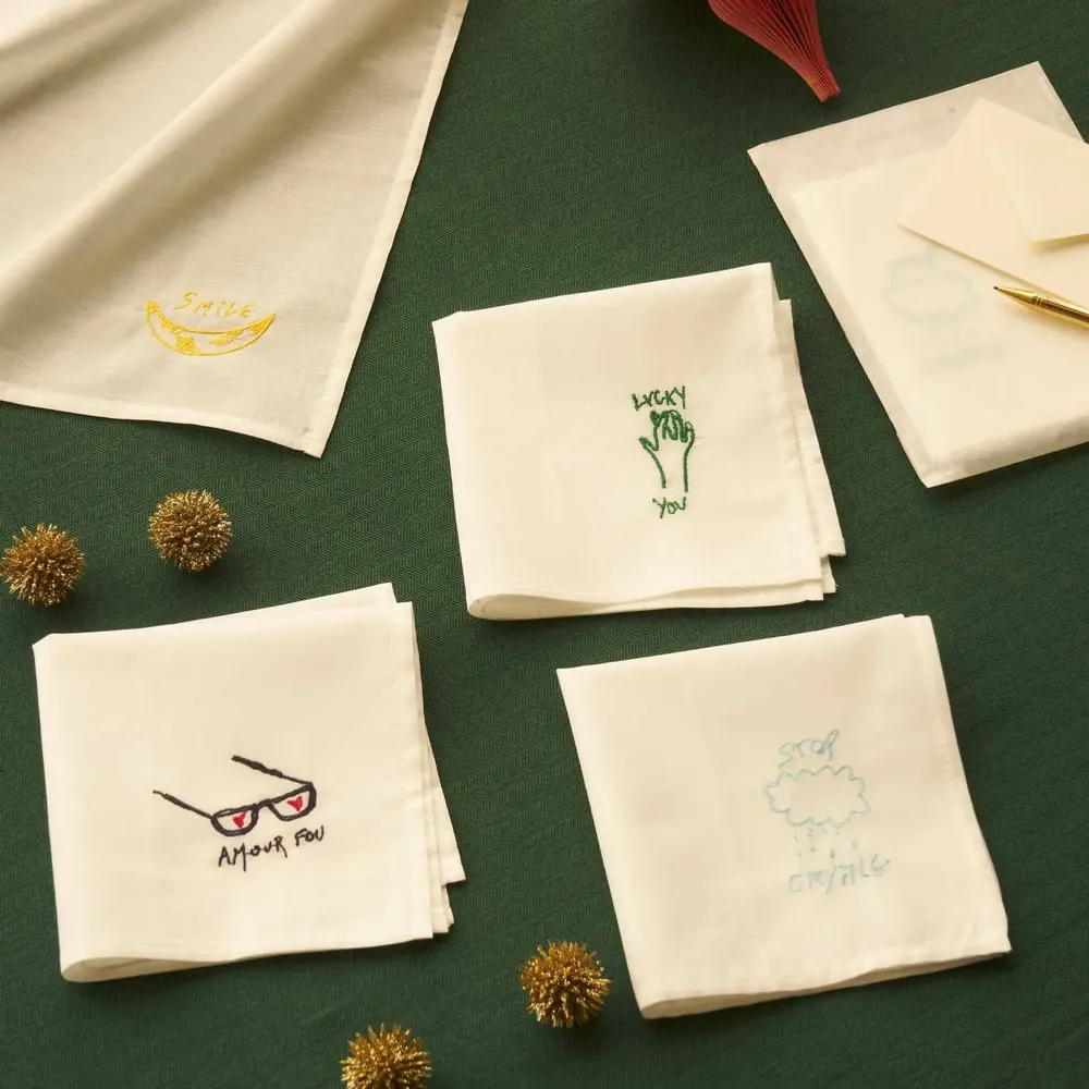 Pochettes - Mouchoir Hankie Amour Blanc 25 x 25 - LA CERISE SUR LE GATEAU