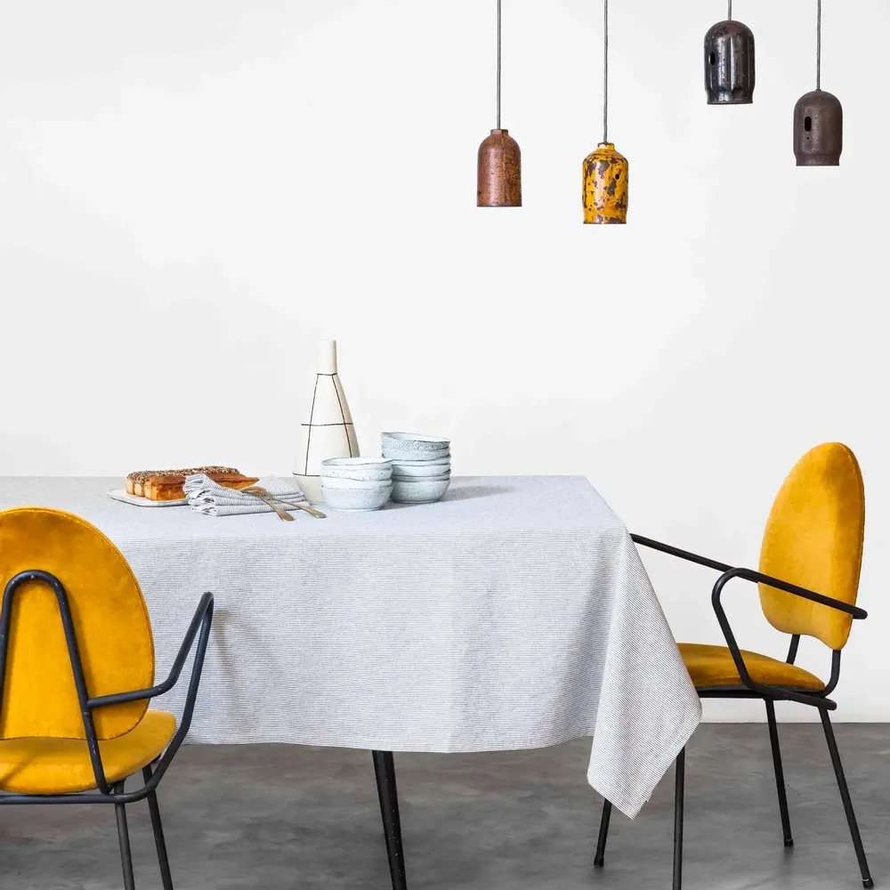 Table cloths - Finette Tablecloth Finette Caviar 160 X 350 - LA CERISE SUR LE GATEAU