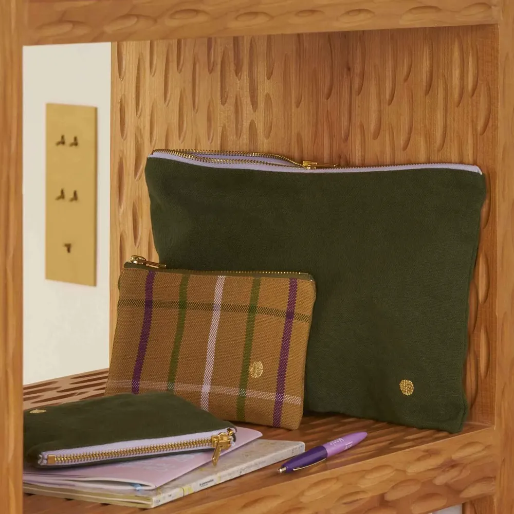 Clutches - Iona Pouch Kale 19 X 28 X 1 - LA CERISE SUR LE GATEAU