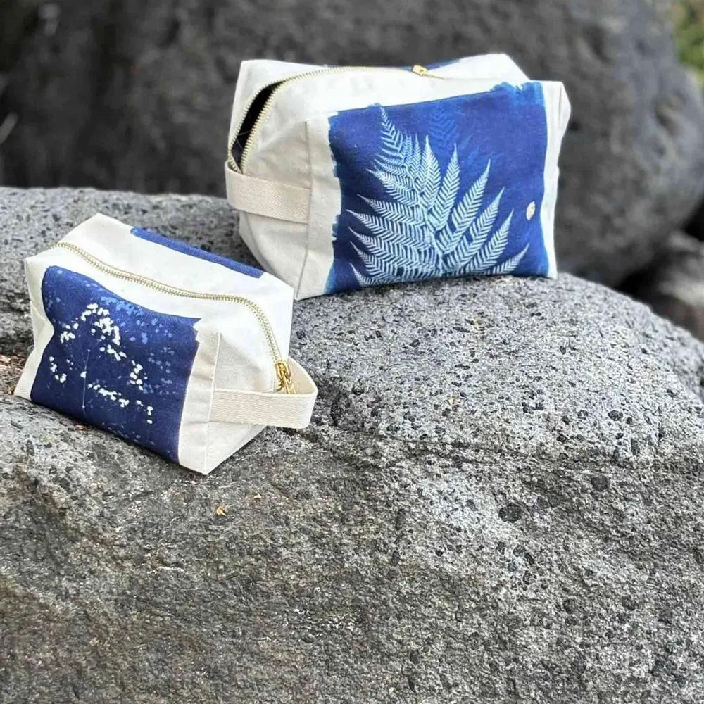 Clutches - Cube Pouch Fougère Bleu L 22 X 14 X 10,5 - LA CERISE SUR LE GATEAU