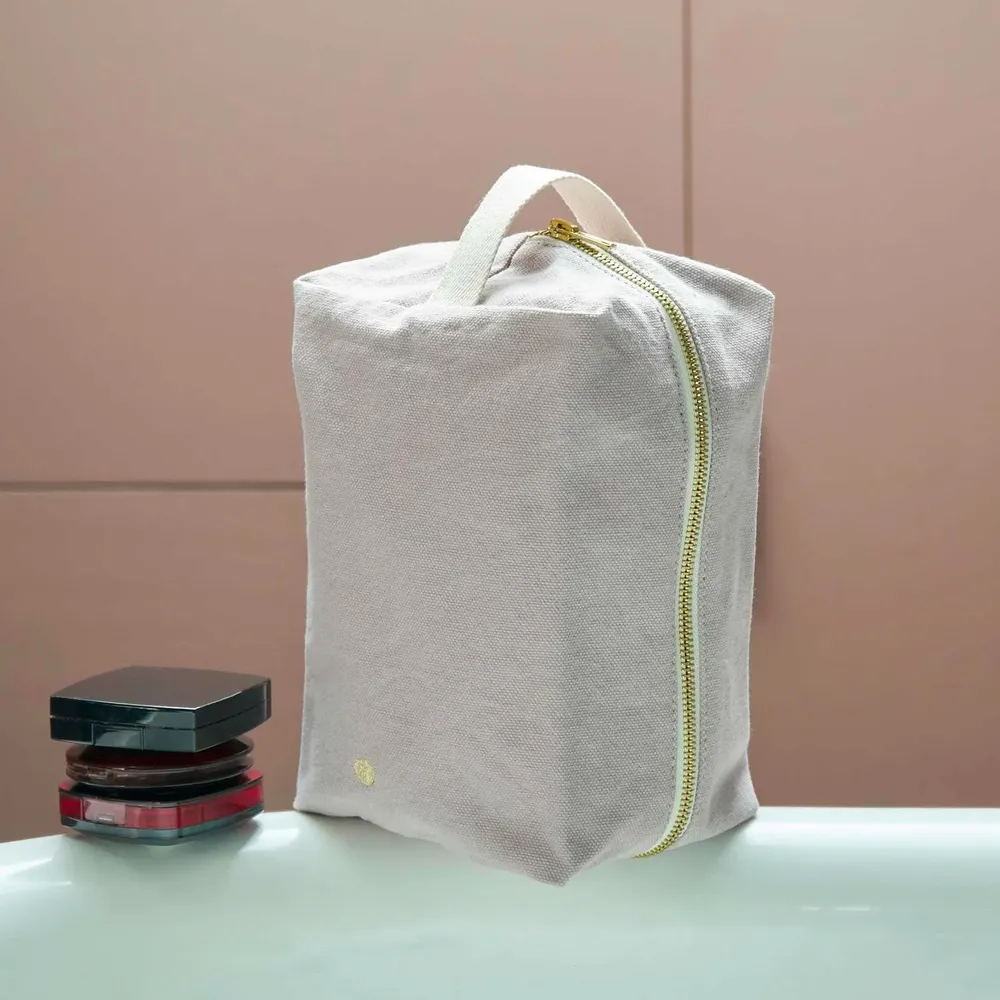 Clutches - Cube Pouch Iona Poivre rose L 22 X 14 X 10,5 - LA CERISE SUR LE GATEAU