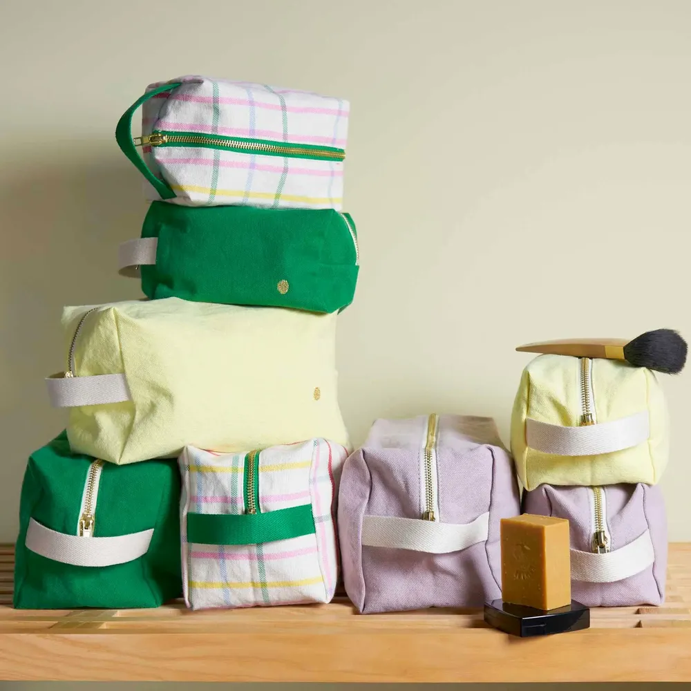 Clutches - Cube Pouch Iona Poivre rose L 22 X 14 X 10,5 - LA CERISE SUR LE GATEAU