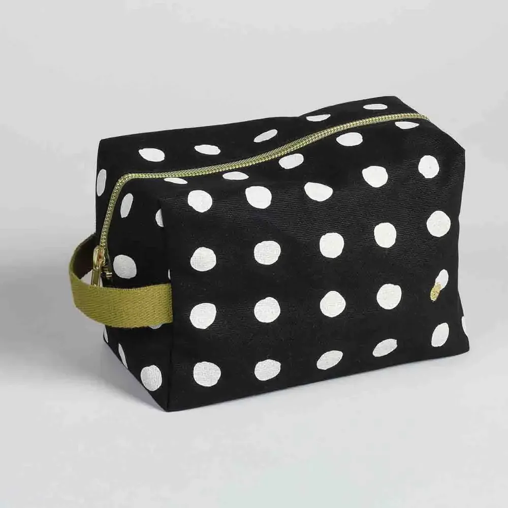 Clutches - Cube toiletry bag Mia Caviar L 22 X 14 X 10,5 - LA CERISE SUR LE GATEAU