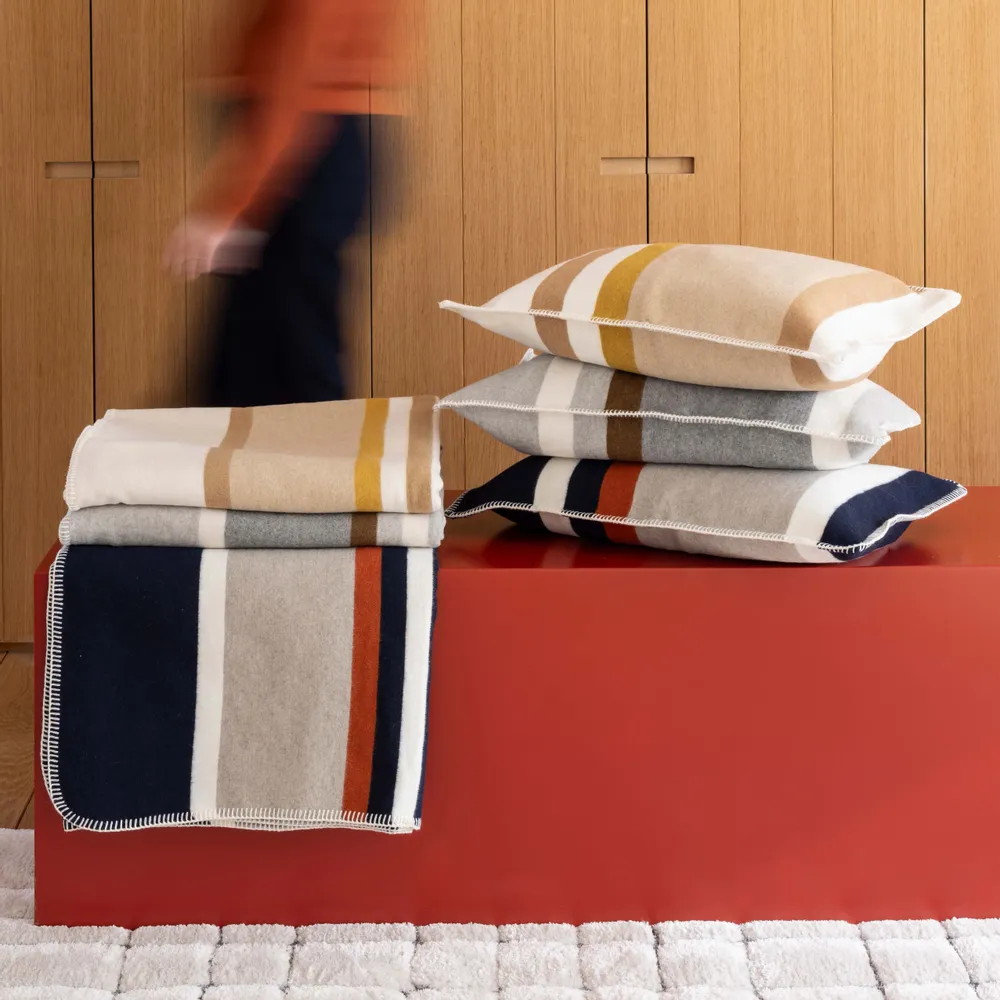 Linge de lit - Jeté jacquard recyclé Gioia Marine 240 x 260 - MAISON VIVARAISE - SDE VIVARAISE WINKLER