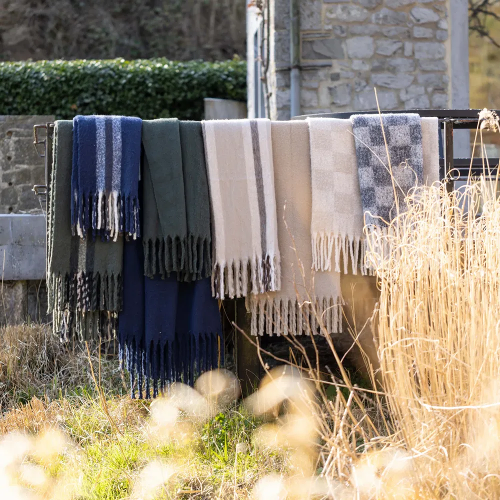 Plaids - Plaid recyclé Isabel damier Nuage 130 x 160 - MAISON VIVARAISE - SDE VIVARAISE WINKLER