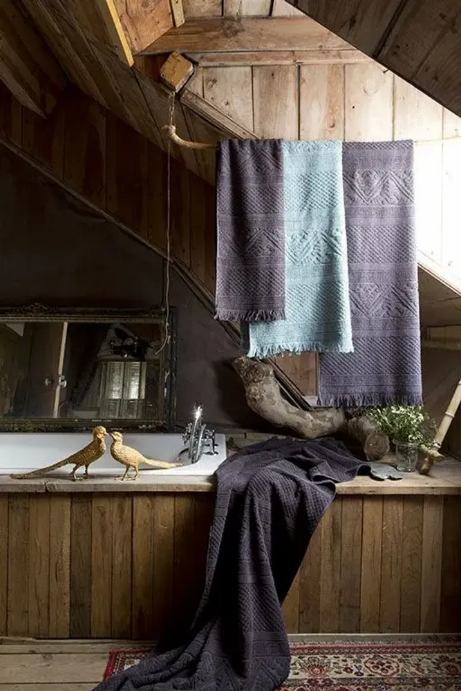 Bath towels - Zoé Bath Towel Carbone 50 X 100 - MAISON VIVARAISE - SDE VIVARAISE WINKLER