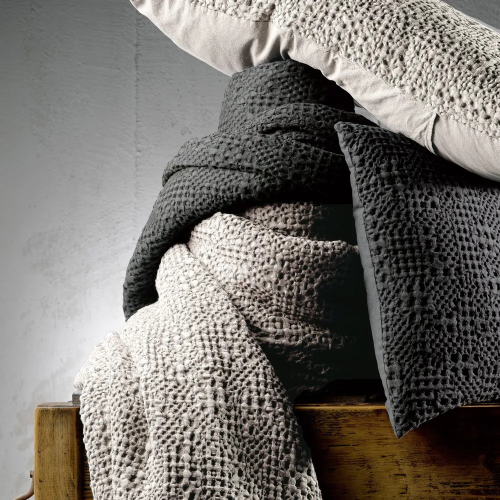 Bed linens - Tana Bed Throw Craie 260 X 260 - MAISON VIVARAISE - SDE VIVARAISE WINKLER