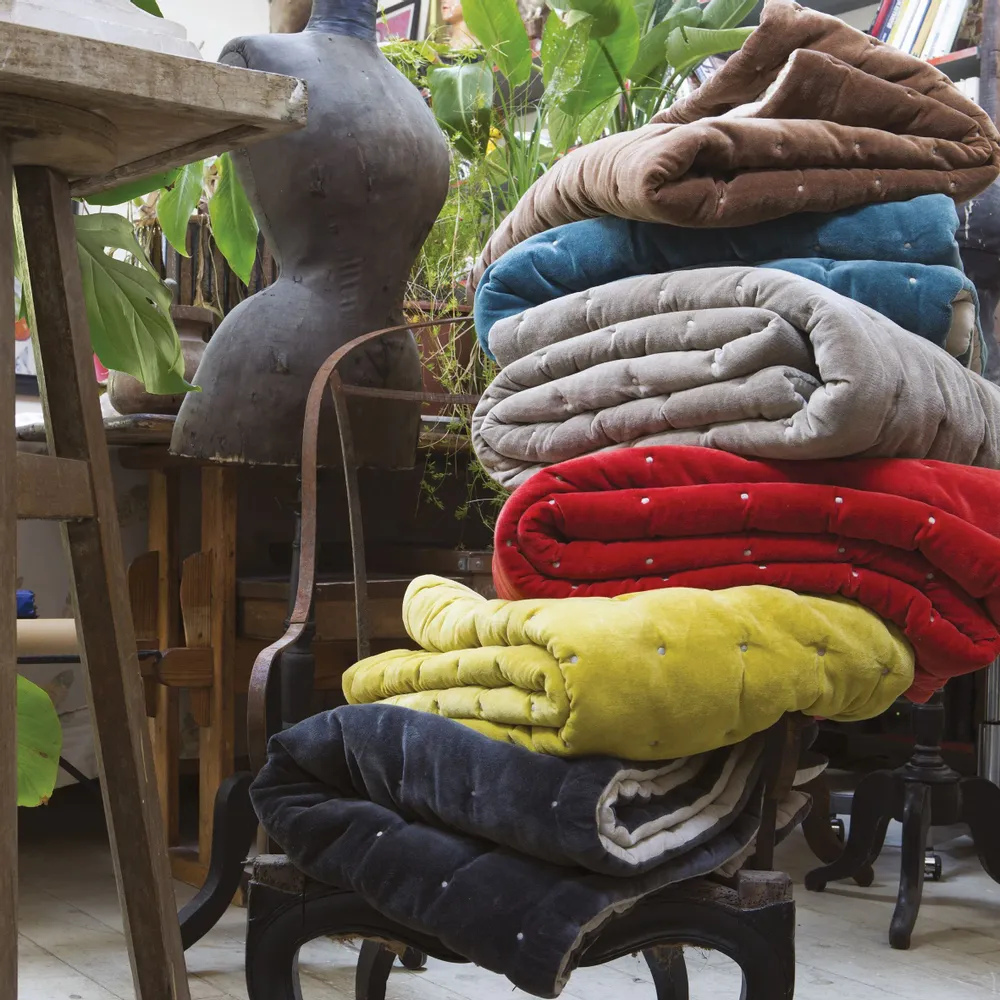 Linge de lit - Jeté uni Elise finition capiton Mais 240 x 260 - MAISON VIVARAISE - SDE VIVARAISE WINKLER