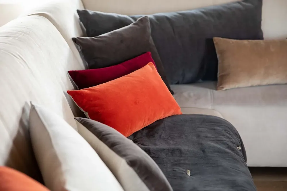 Cushions - Plain Cushion Elise Marmelade 30 X 50 - MAISON VIVARAISE - SDE VIVARAISE WINKLER