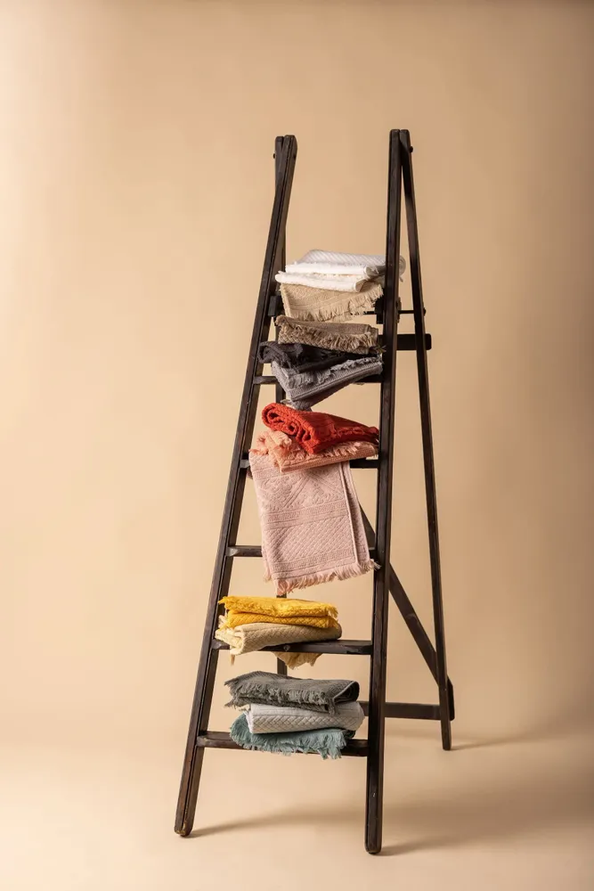 Bath towels - Zoé Bath Towel Aubepine 100 X 180 - MAISON VIVARAISE - SDE VIVARAISE WINKLER