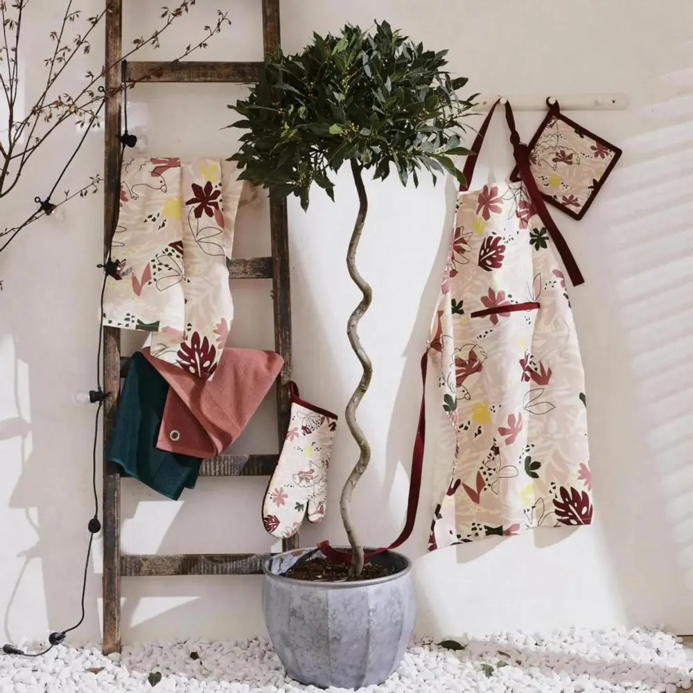 Kitchen utensils - Curl Eyelet Hand Towel Bois de rose 50 X 50 - MAISON VIVARAISE - SDE VIVARAISE WINKLER