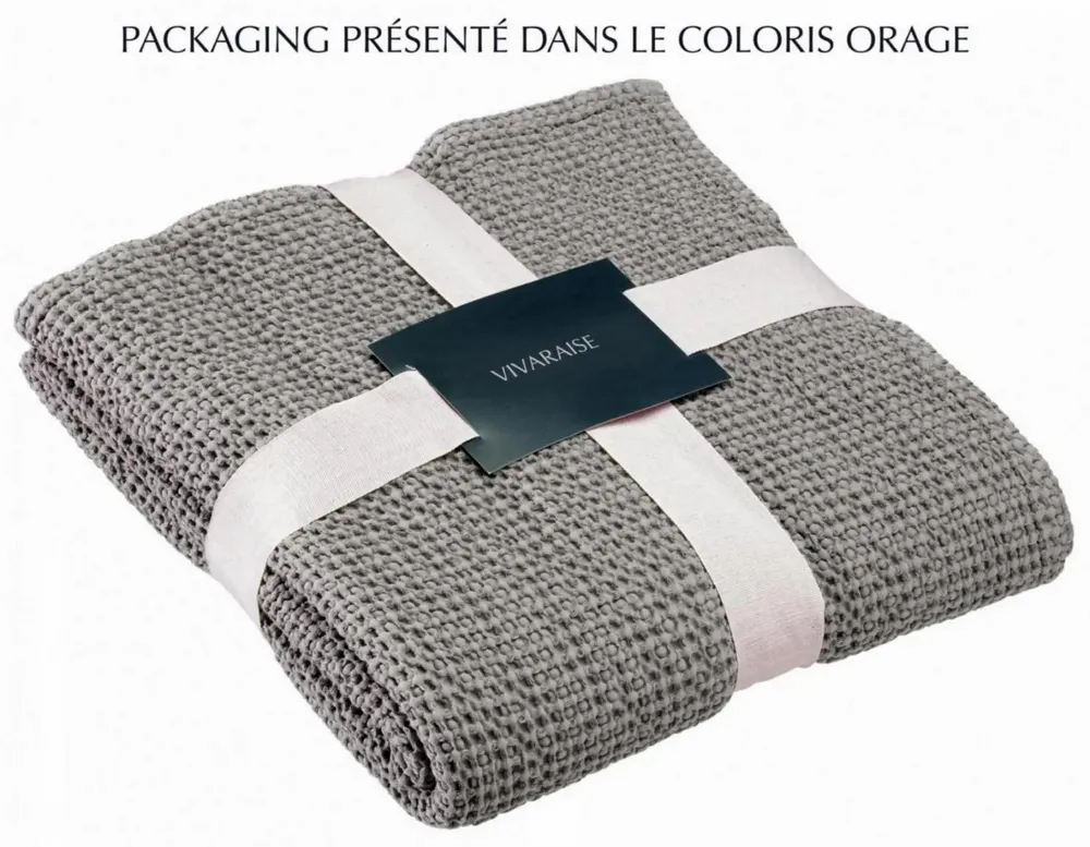 Throw blankets - Recycled Throw Maia Vert de gris 140 X 200 - MAISON VIVARAISE - SDE VIVARAISE WINKLER