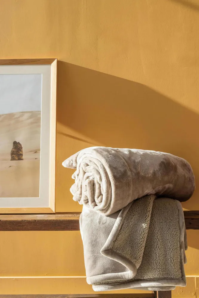 Throw blankets - Michka Throw Blanket Galet 130 X 160 - MAISON VIVARAISE - SDE VIVARAISE WINKLER