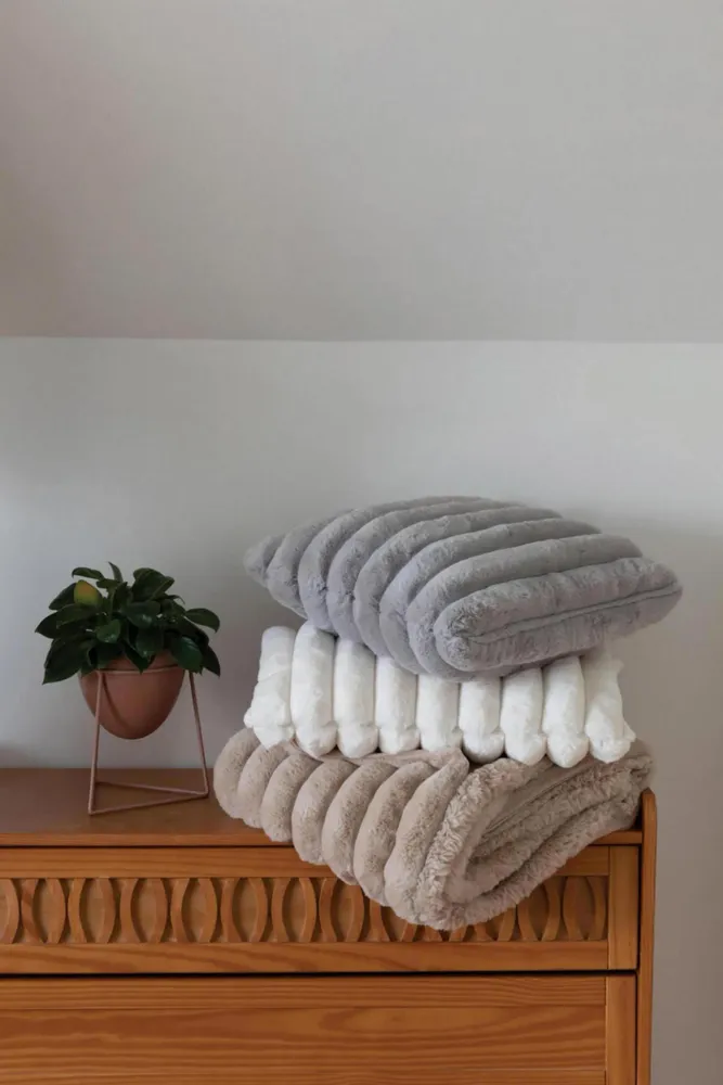 Coussins - Coussin Alice Neige 45 x 45 - MAISON VIVARAISE - SDE VIVARAISE WINKLER