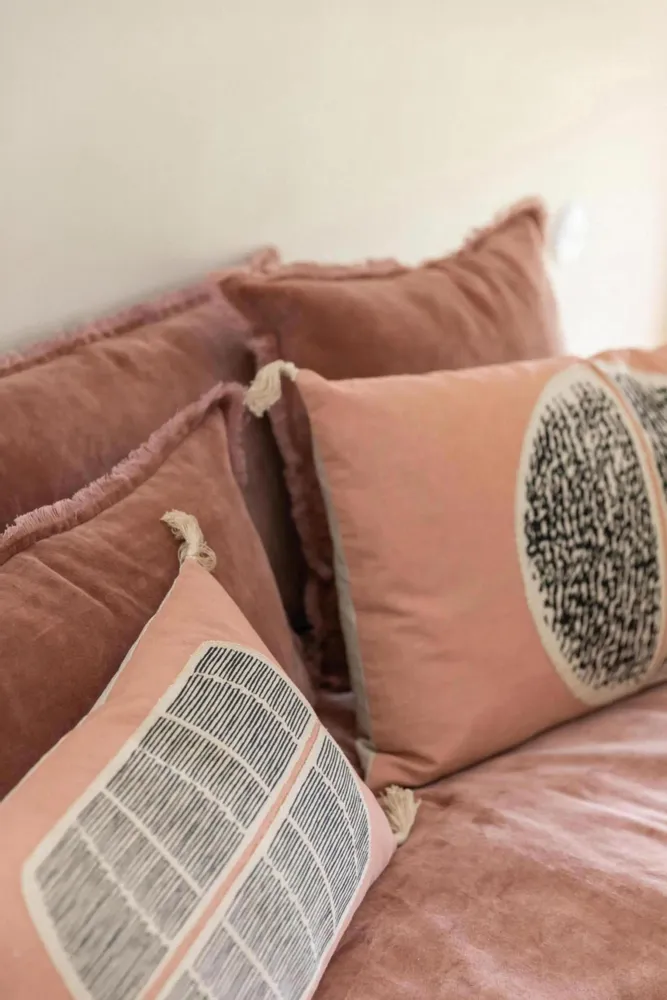 Cushions - Plain Cushion Fara Bois de rose 45 X 45 - MAISON VIVARAISE - SDE VIVARAISE WINKLER