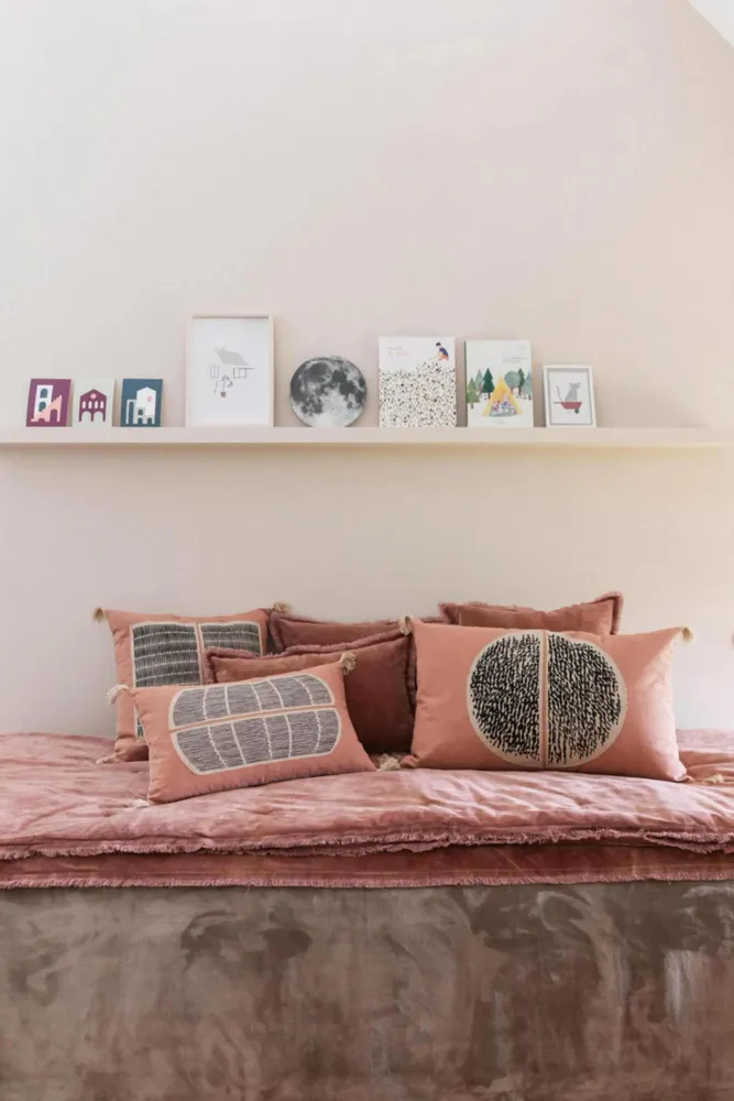 Cushions - Plain Cushion Fara Bois de rose 40 X 65 - MAISON VIVARAISE - SDE VIVARAISE WINKLER