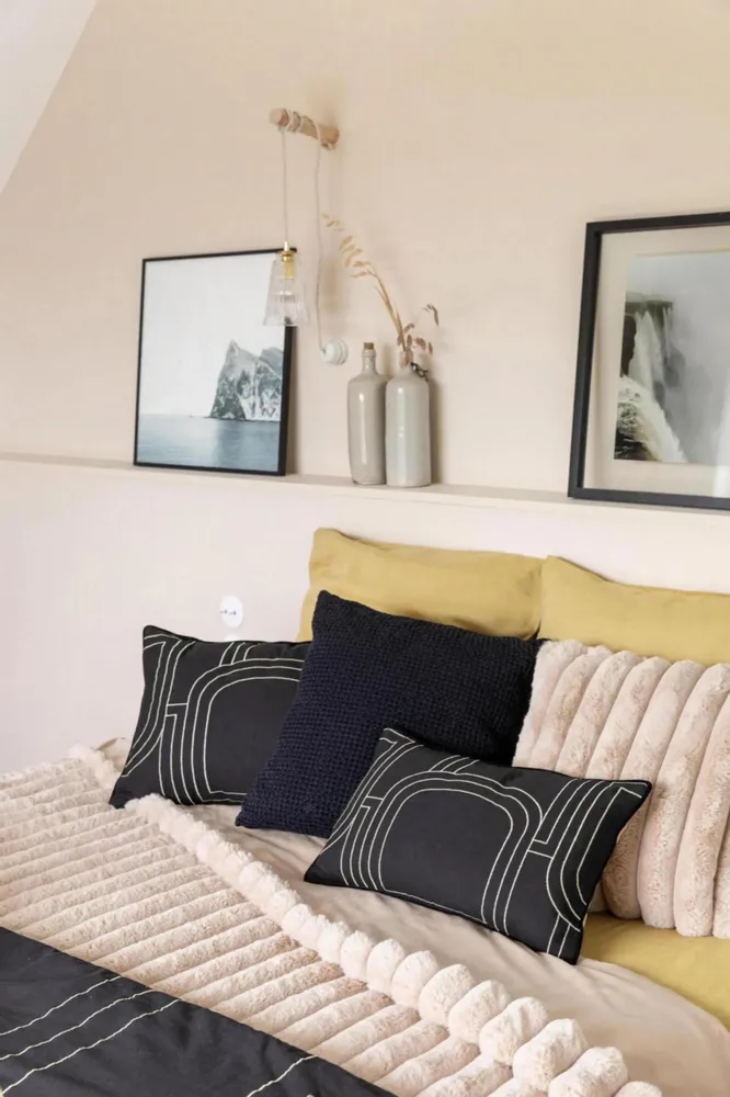 Cushions - Cushion Jaden Caviar 40 X 65 - MAISON VIVARAISE - SDE VIVARAISE WINKLER