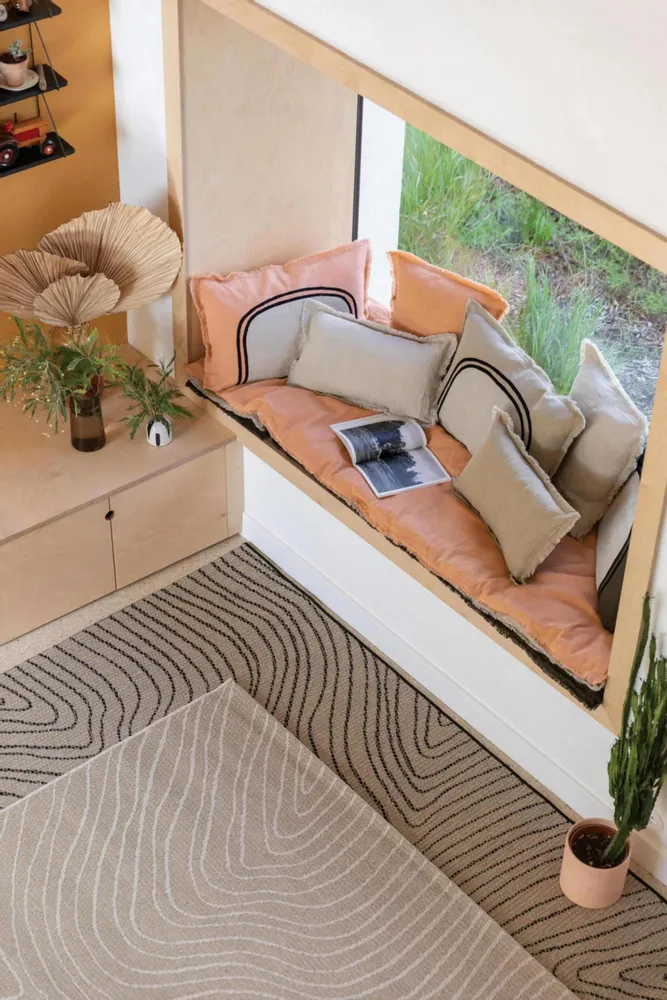 Cushions - Plain Cushion Laly Lin 30 X 50 - MAISON VIVARAISE - SDE VIVARAISE WINKLER