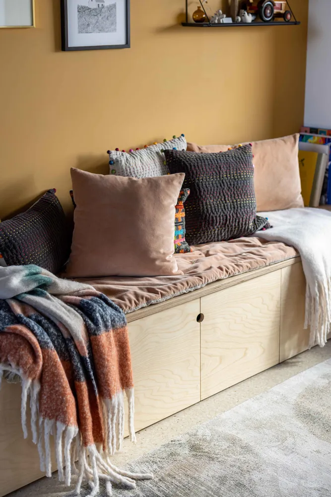 Throw blankets - Recycled Striped Throw Isabel Chataigne 130 X 160 - MAISON VIVARAISE - SDE VIVARAISE WINKLER