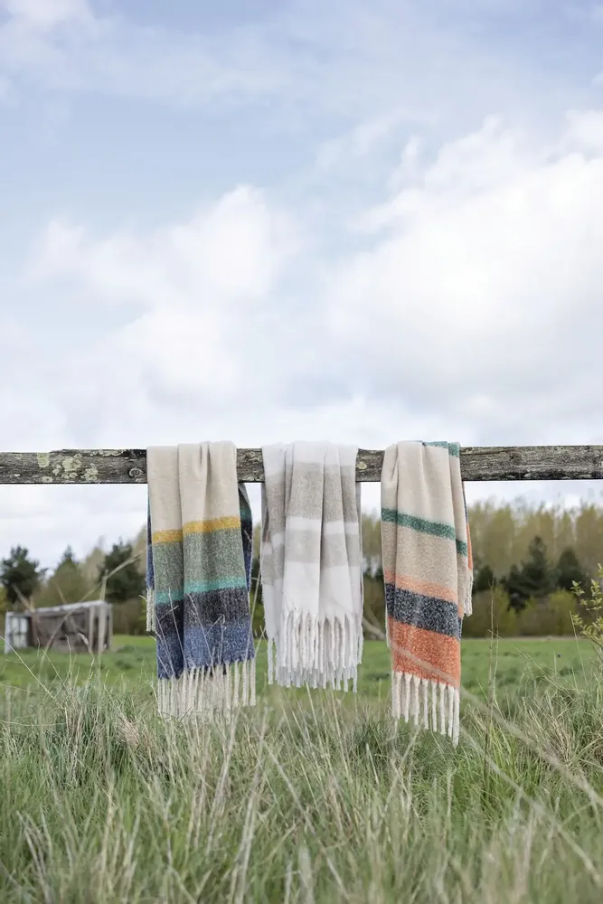 Throw blankets - Recycled Striped Throw Isabel Chataigne 130 X 160 - MAISON VIVARAISE - SDE VIVARAISE WINKLER