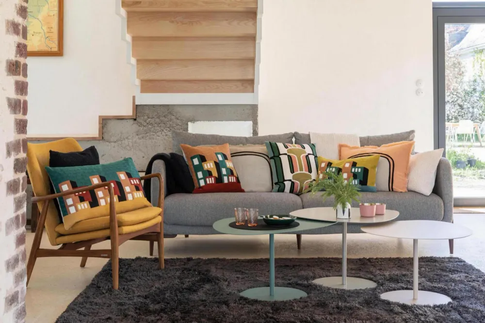 Coussins - Coussin brodé Suri Multico 45 x 45 - MAISON VIVARAISE - SDE VIVARAISE WINKLER