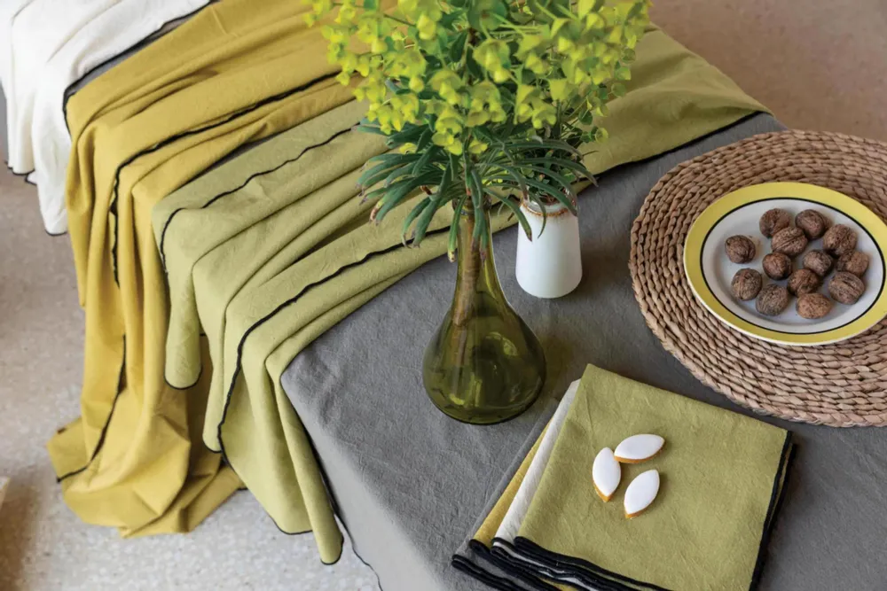 Table cloths - Recycled Tablecloth Grace Kaki 140 X 140 - MAISON VIVARAISE - SDE VIVARAISE WINKLER