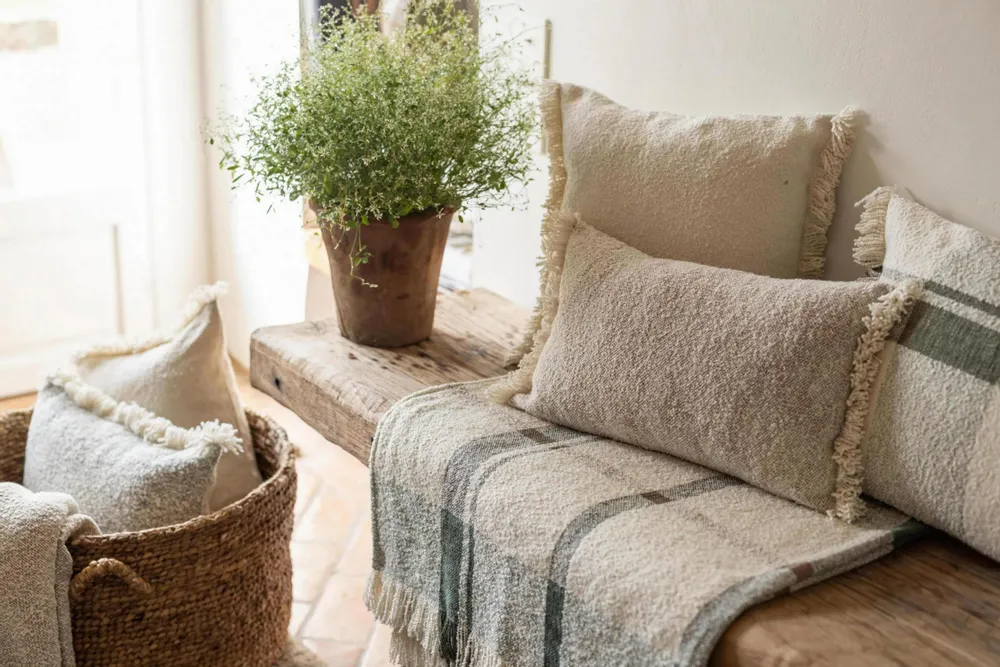 Throw blankets - Jane Jacquard Throw Blanket Multico 130 X 160 - MAISON VIVARAISE - SDE VIVARAISE WINKLER