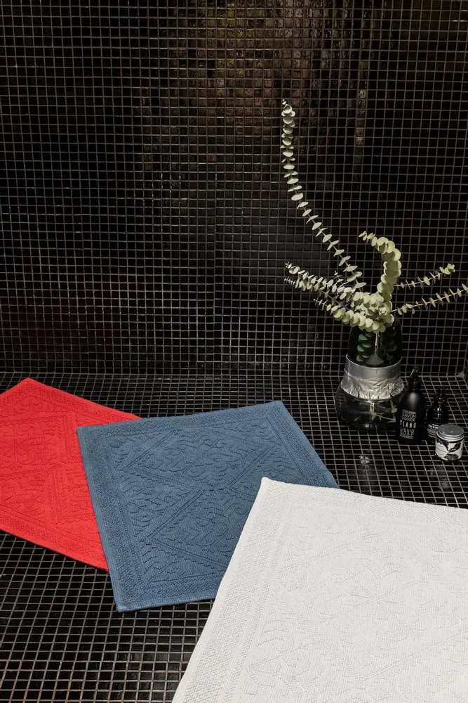 Autres linges de bain - Tapis de bain uni Enzo Brique 54 x 64 - MAISON VIVARAISE - SDE VIVARAISE WINKLER