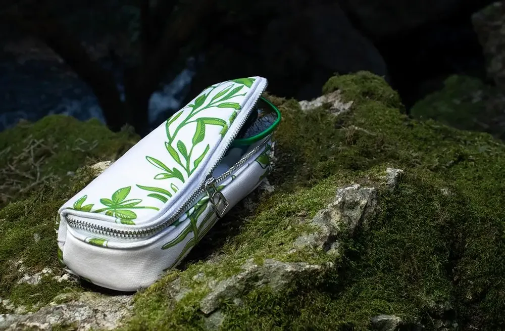 Gifts - Secrets Soft Case - Forêt Secrète - PARESSE PARIS