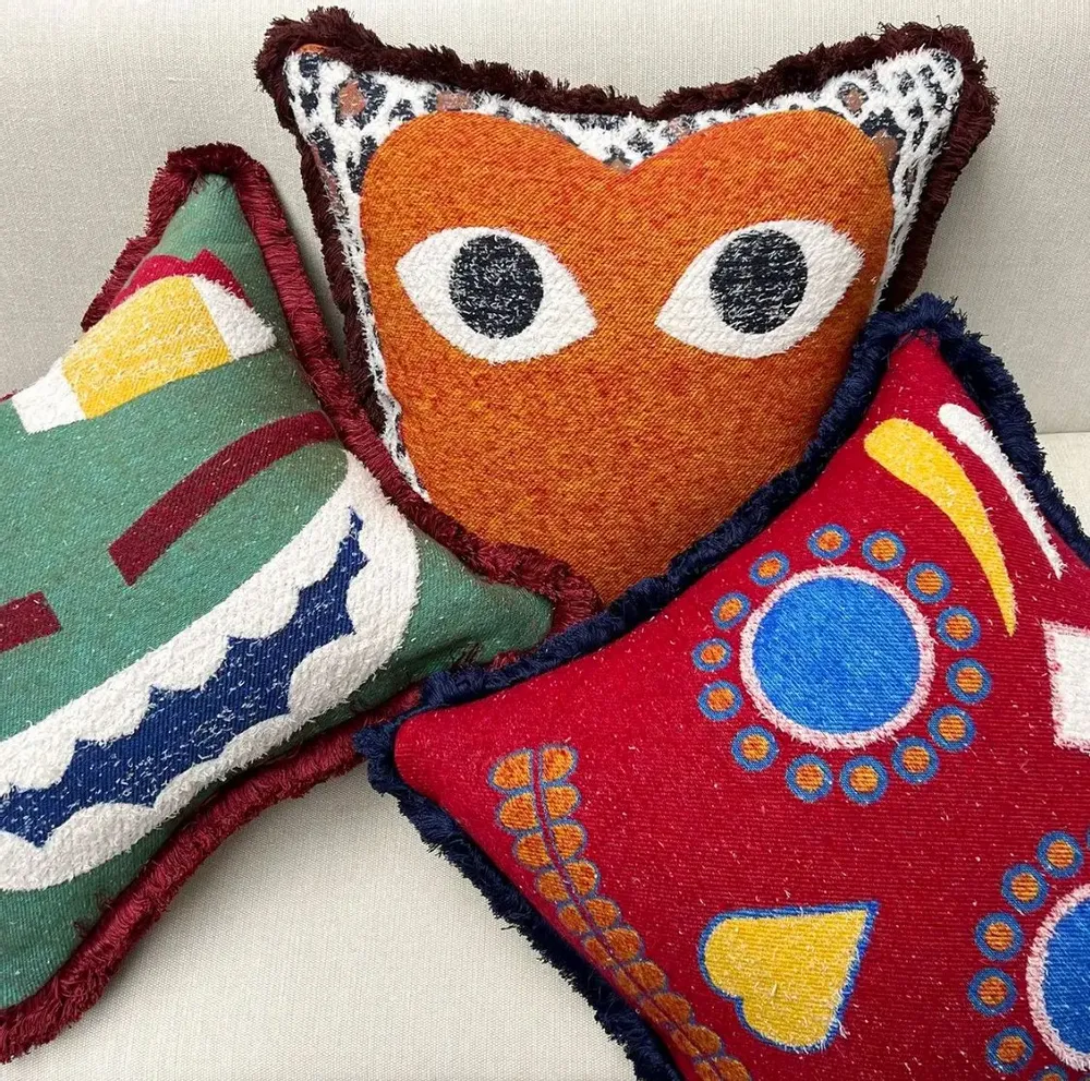 Cushions - VISAGE YETI COLLECTION - JPDEMEYER&CO