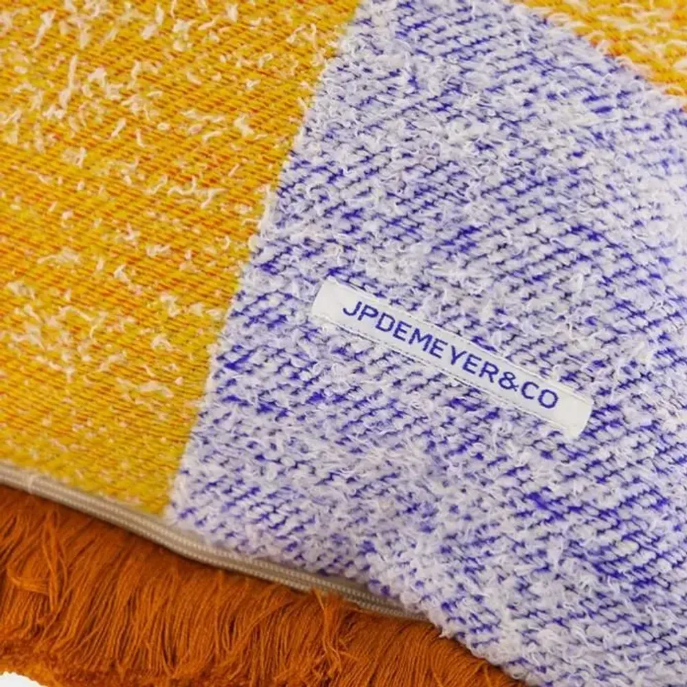 Cushions - VISAGE YETI COLLECTION - JPDEMEYER&CO