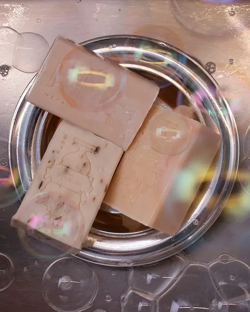 Gifts - Exfoliating Natural Bar Soap - Lavande Céleste - PARESSE PARIS