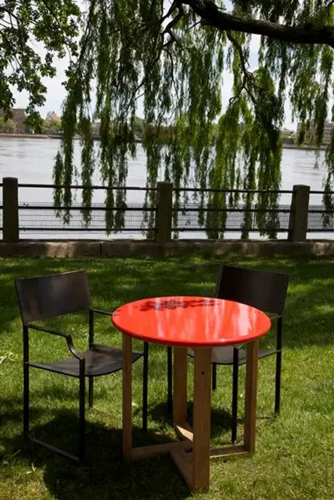 Tables Salle à Manger - Table en pierre volcanique - CERAMICARTE DERUTA