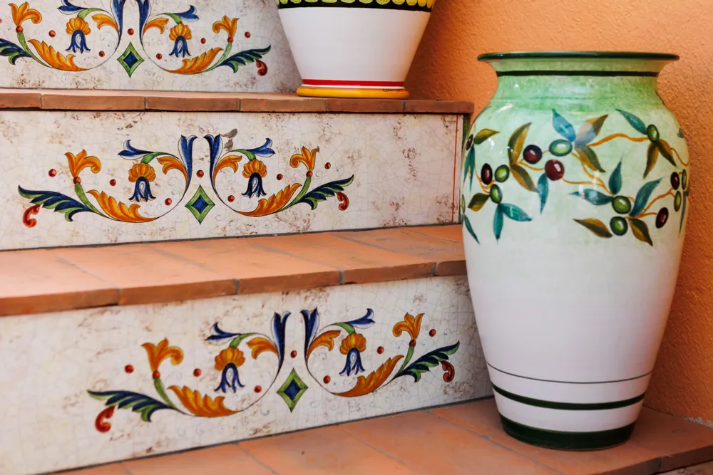 Cheminées - Revêtements - CERAMICARTE DERUTA