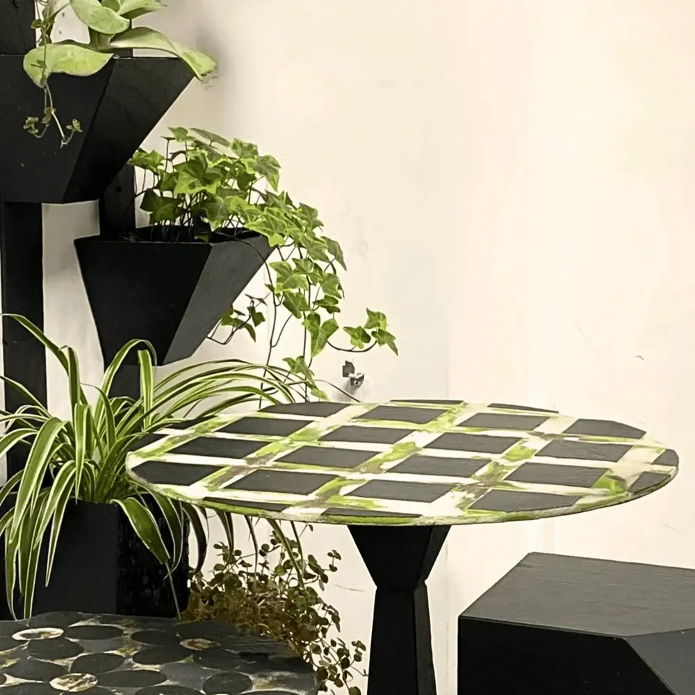 Lawn tables - Round table in natural slate, color joints, H 73 D 50 cm, - ARDOISE DESIGN