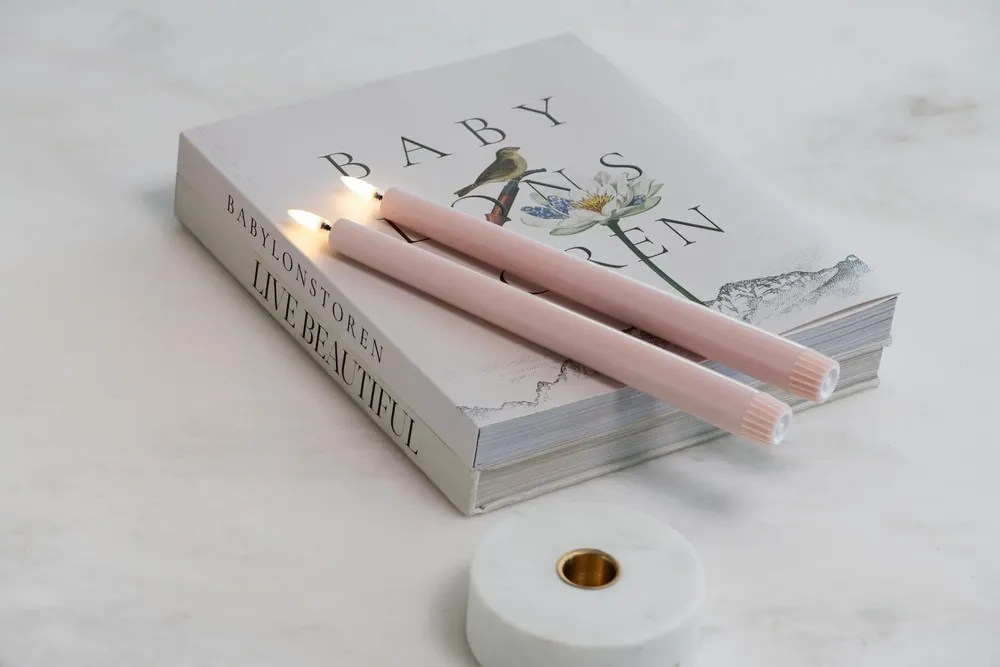 Objets design - Soft-Fit Cap Base LED Classic Taper Candles - UYUNI LIGHTING