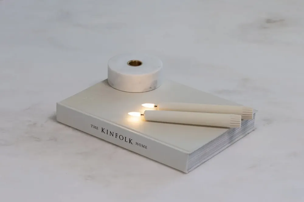Objets design - Soft-Fit Cap Base LED Classic Taper Candles - UYUNI LIGHTING