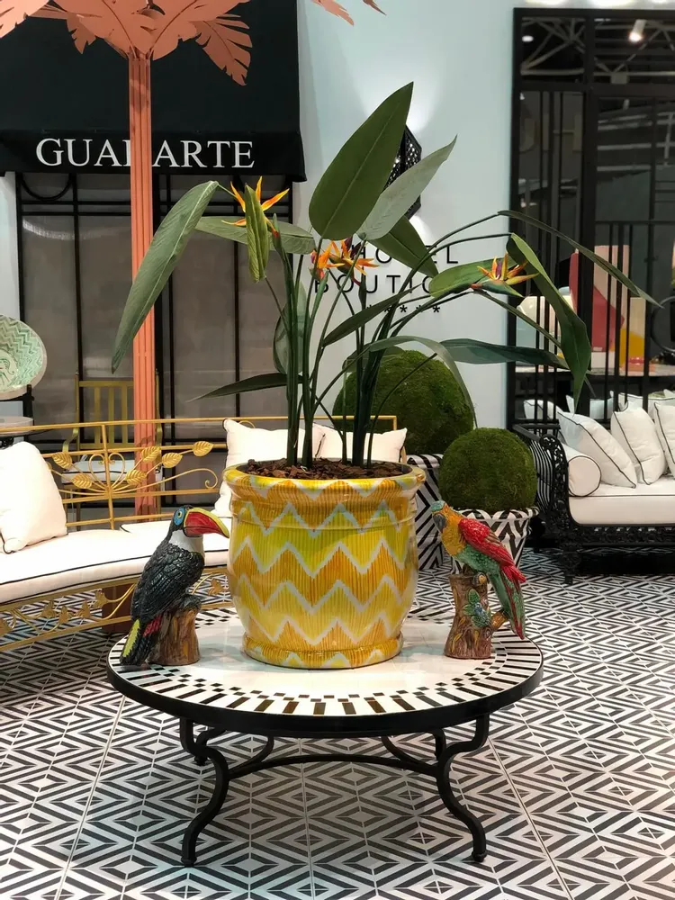 Accessoires de déco extérieure - Pot - Design Zigzag - GUADARTE