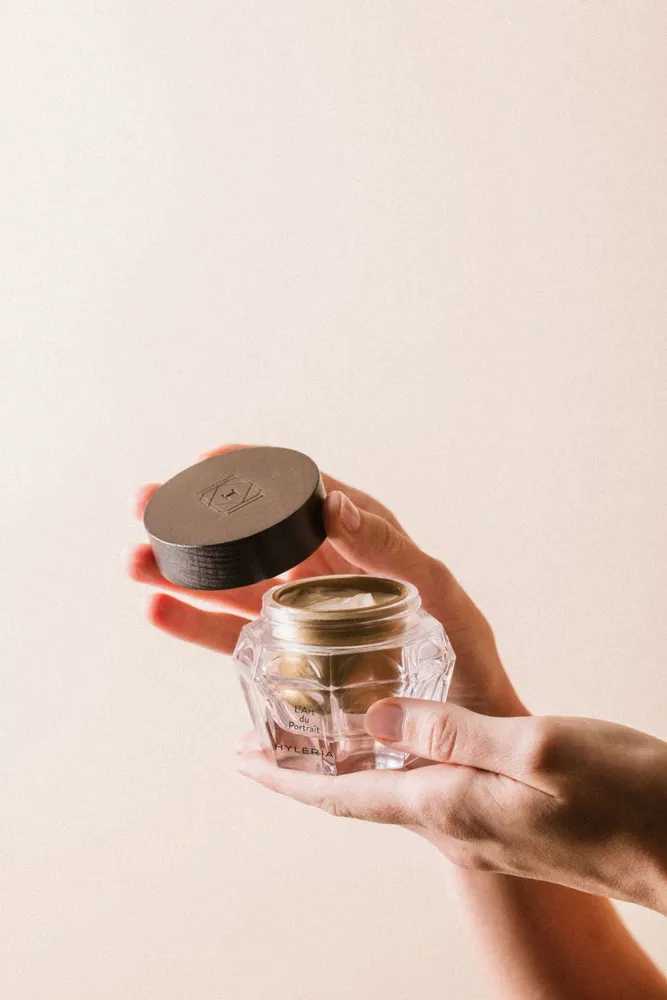 Parfums pour soi et eaux de toilette - L'Art du Portrait - Crème Hydratation Intense - HYLÉRIA