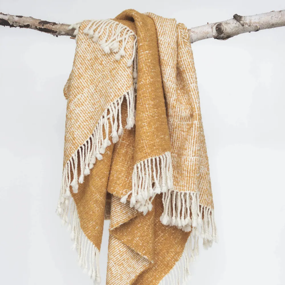 Plaids - PLAID LESTÉ EN ALPAGA - LÍNEO - NATUREL/DORÉ - RAIZ ALPACA
