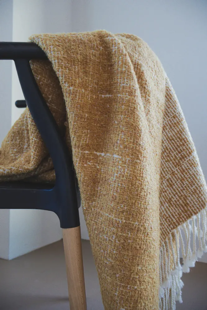 Plaids - PLAID LESTÉ EN ALPAGA - LÍNEO - NATUREL/DORÉ - RAIZ ALPACA