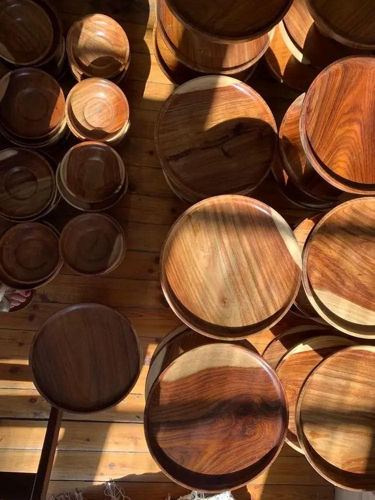 Platter and bowls - \" OFFERING\” Tableware and bathroom - TAKECAIRE