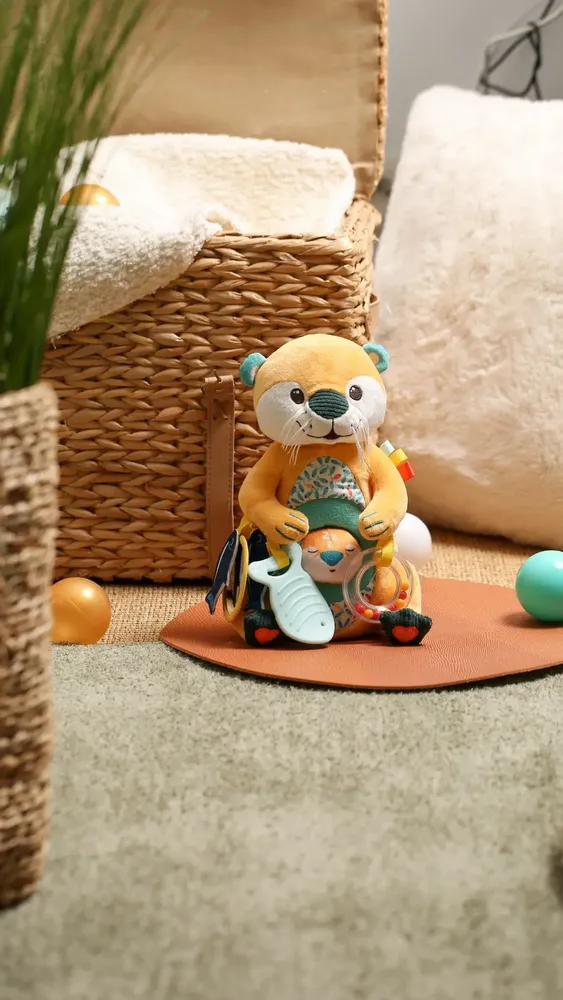 Peluches - Maman Loutre - LUDI