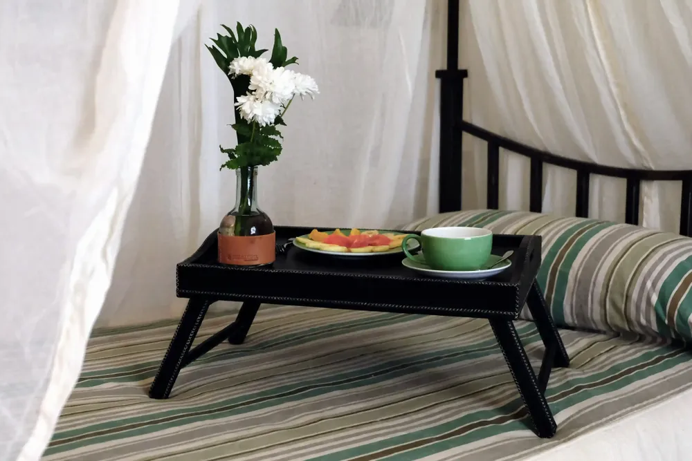 Services - FOLDING BED TRAY - SOL & LUNA