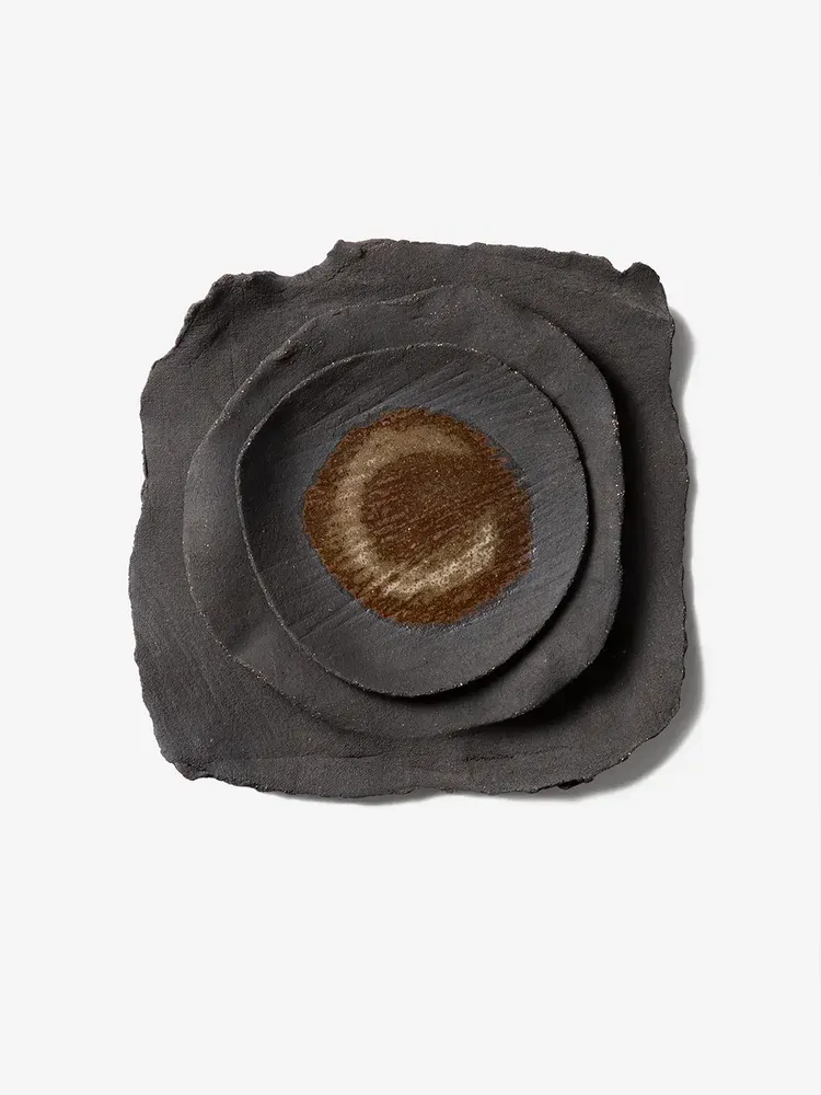 Formal plates - Ode to Earth collection - tableware - BELGIUM IS DESIGN