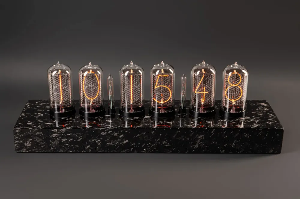 Clocks - Nixie clock: The ZIN70 forged full black carbon - NIXIEFAB FRANCE