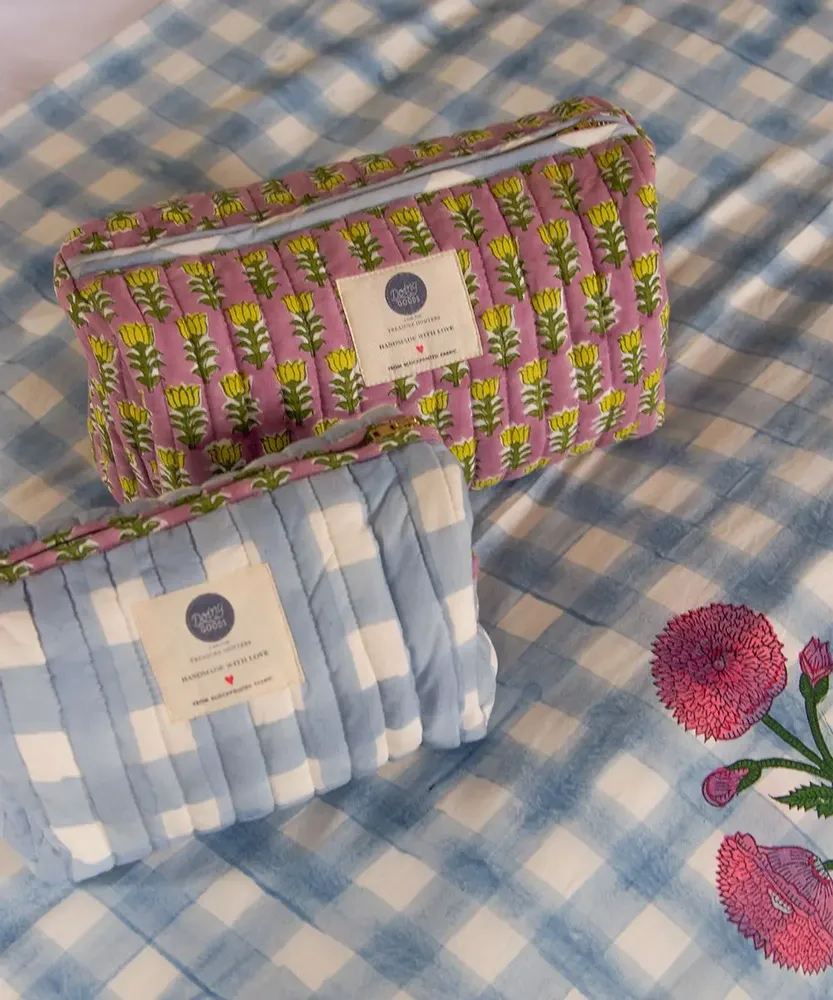 Throw blankets - Textiles - DOING GOODS