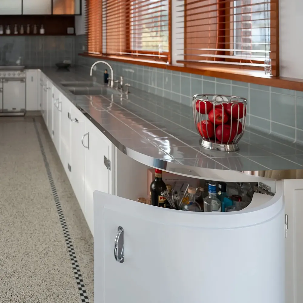 Kitchens furniture - CUBEX C30 in a villa by Henry van de Velde - CUBEX