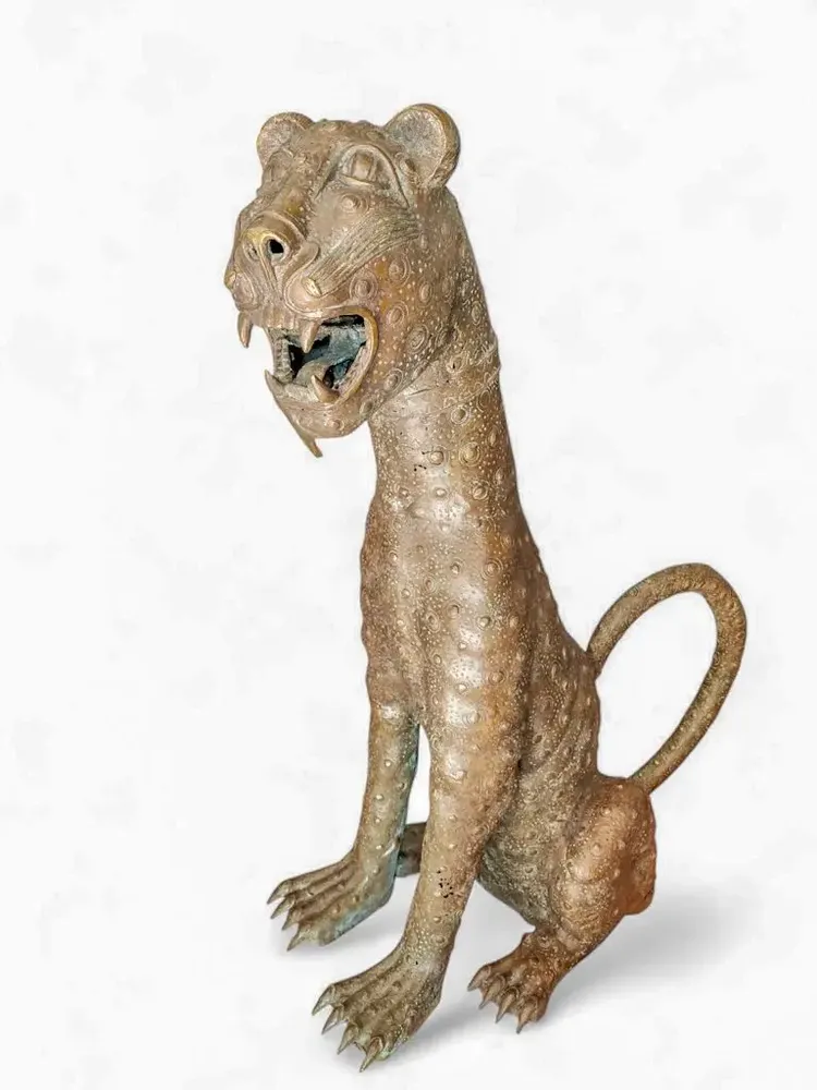 Unique pieces - Bronze leopard of Benin - CISSE DECO & DESIGN